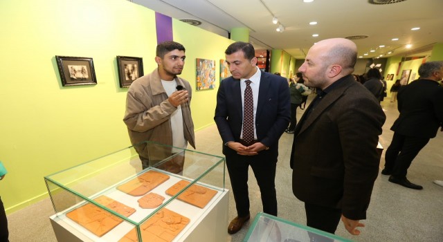 Küçükçekmece Belediyesi Çizgi Dışı sergisini sanatseverlerin beğenisine sundu