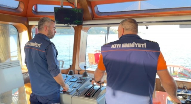 Kurtarma römorkörü kaptanı, çarpışan gemilere nasıl müdahale ettiğini anlattı