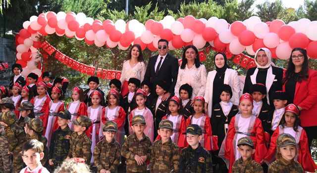Minik Yüreklerden Coşkulu Cumhuriyet Bayramı Kutlaması