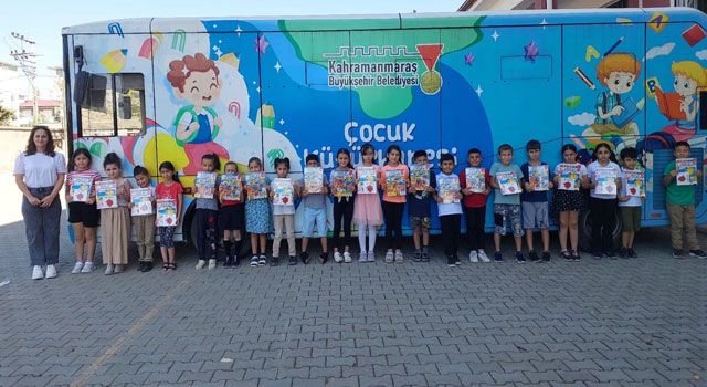 Mobil Çocuk Kütüphanesi, Yeni Öğretim Yılında Çocuklarla Buluştu