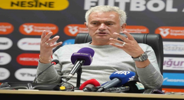 Mourinho: Bu ligi biliyoruz, bazı takımlar daha kolay maç kazanıyorlar”