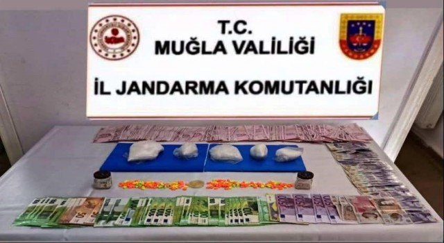 Muğlada uyuşturucu ve ruhsatsız silah operasyonu: 11 şüpheli gözaltında