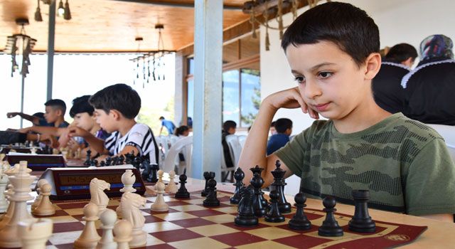 Osmaniye Belediyesi'nden 29 Ekim’e Özel Satranç Turnuvası