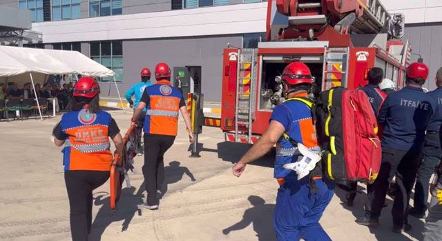 Osmaniye Devlet Hastanesi'nde Deprem ve Yangın Tatbikatı Düzenlendi
