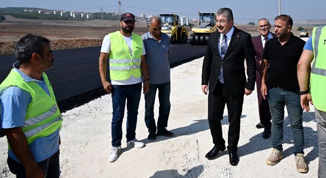 Osmaniye Valisi Yılmaz, Batı Kavşağı Yol Çalışmalarını İnceledi