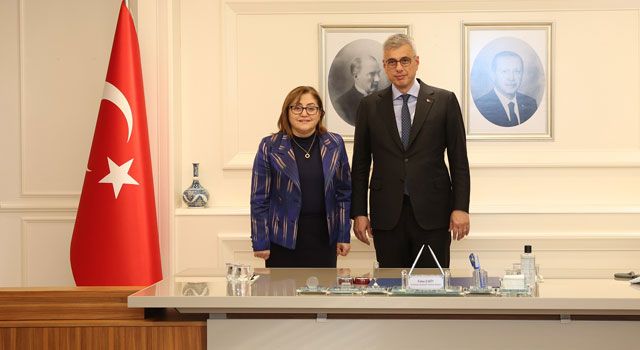 Sağlık Bakanı Memişoğlu’ndan Gaziantep’e Ziyaret