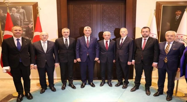 Ticaret Bakanı Prof. Dr. Bolat, Kırklarelinde ziyaretler gerçekleştirdi