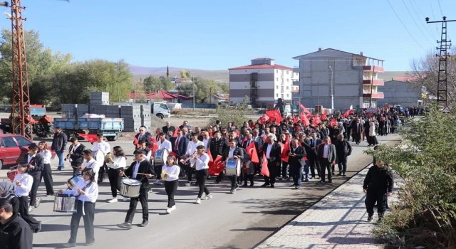 Tutakta Cumhuriyet coşkusu