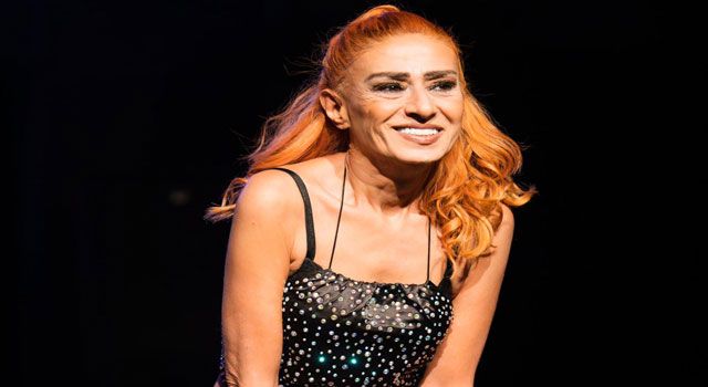 Yıldız Tilbe Sahnede Yıldızlaştı