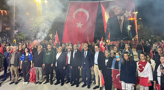 Yumurtalık’ta Cumhuriyet Bayramı Coşkusu