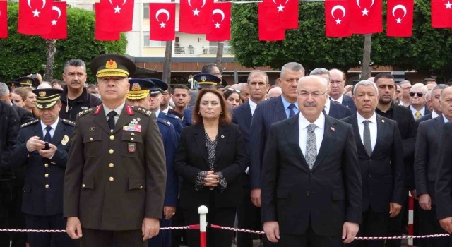 Adanada hayat Ata için iki dakika durdu