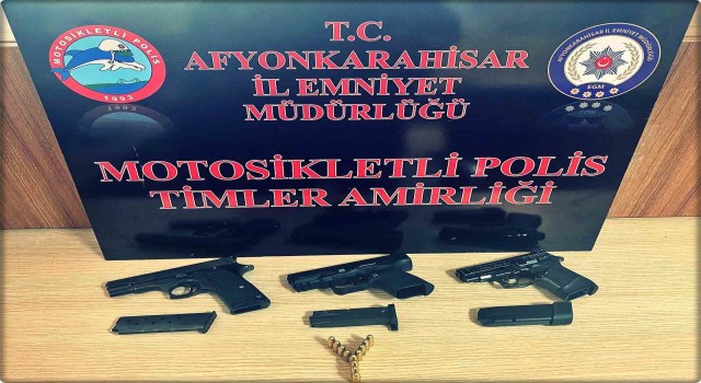Afyonkarahisarda polis 1 haftalık denetim raporunu açıkladı