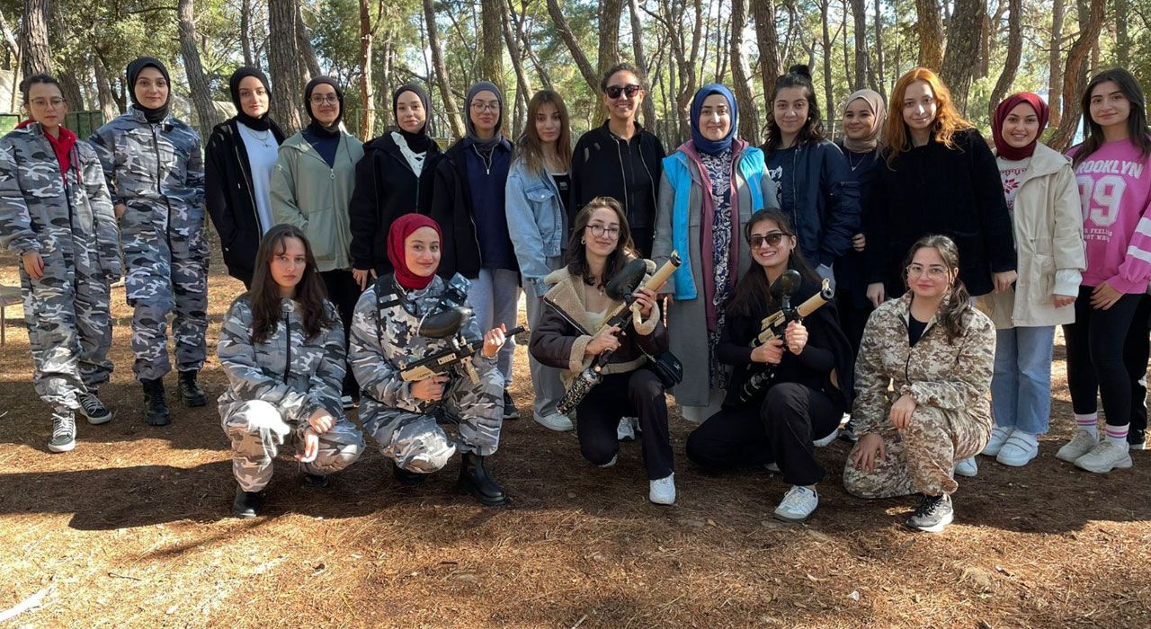 Aslantaş Gençlik Kampı'nda 2. Kariyer ve Motivasyon Kampı Başladı