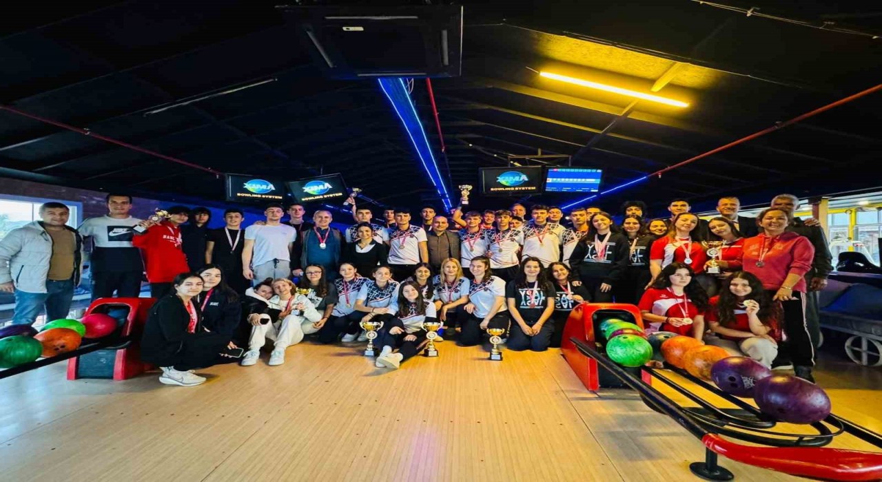 Aydında bowling müsabakaları sona erdi