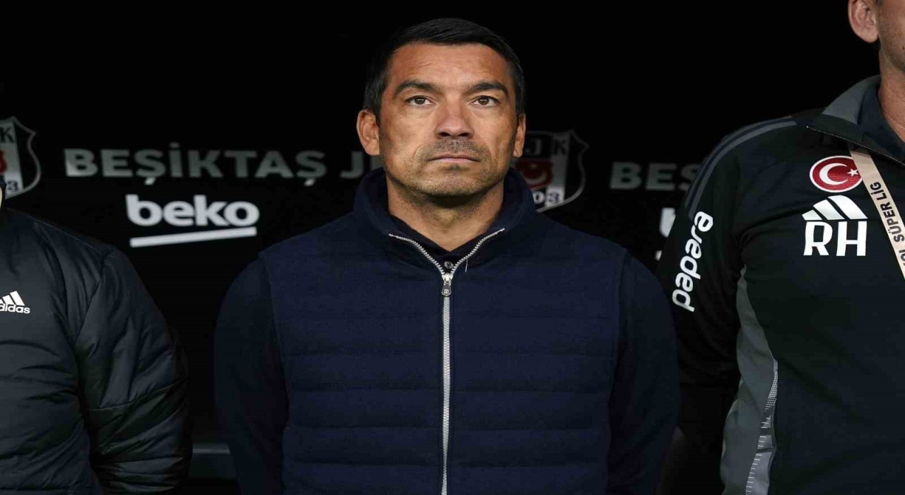 Beşiktaşta Giovanni van Bronckhorst dönemi sona erdi