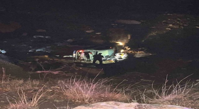 Burdurda otomobil 50 metrelik uçuruma düştü: 1 yaralı