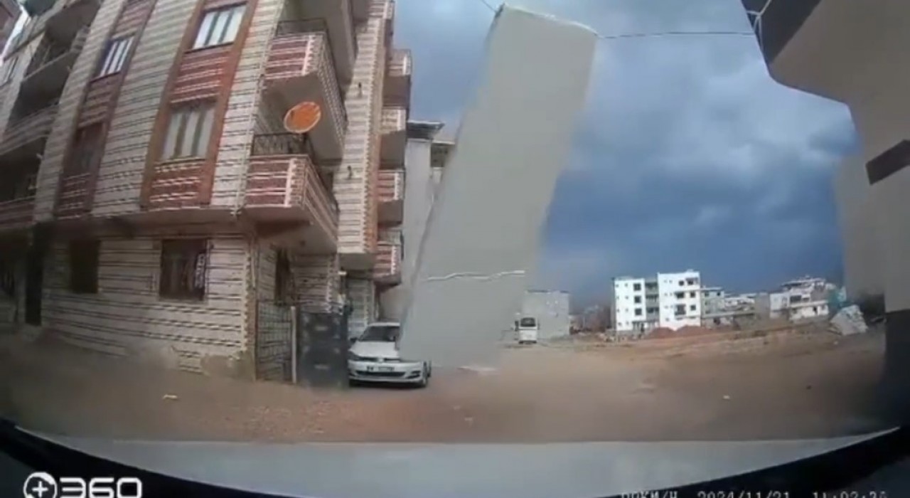 Bursada fırtına sonrası ilginç görüntüler kameraya yansıdı