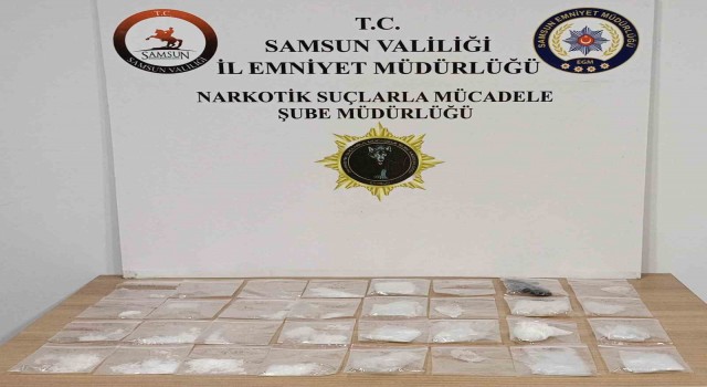 Çarşambada paket paket uyuşturucu ele geçti