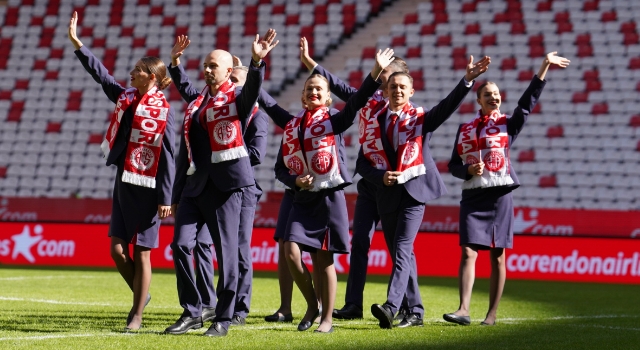 Corendon Airlines, Antalyaspor-Bodrum FK Maçında Taraftarlara Sürpriz Yaptı