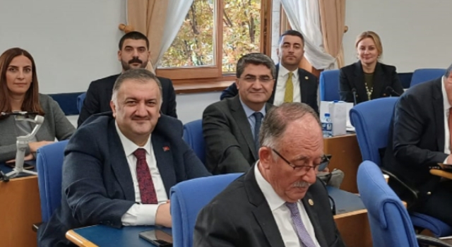 DEVA Partili Mehmet Emin Ekmen: "Mersinli Çiftçiye 1 TL Destek, 10 TL Gelir Sağlar"