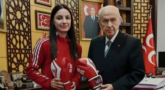 Devlet Bahçeli, Şampiyon Sporcu Aybüke Kılınç’ı Makamında Ağırladı