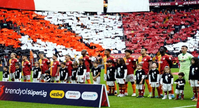 Galatasarayda zorunlu 2 değişiklik