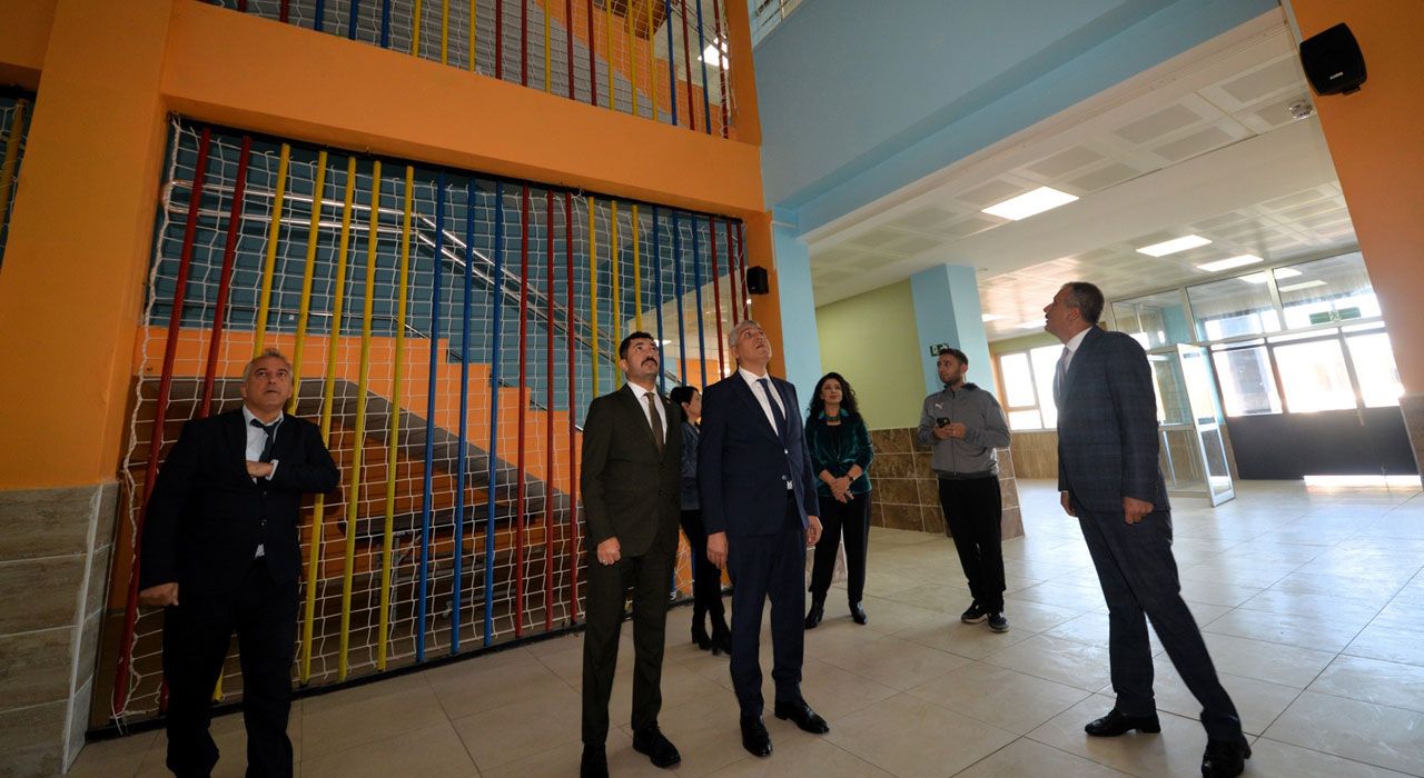 Güçlendirme Çalışmaları Yapılan Okula Ziyaret