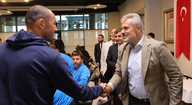 HBB Başkanı Öntürk’ten Hatayspor’a Moral Desteği