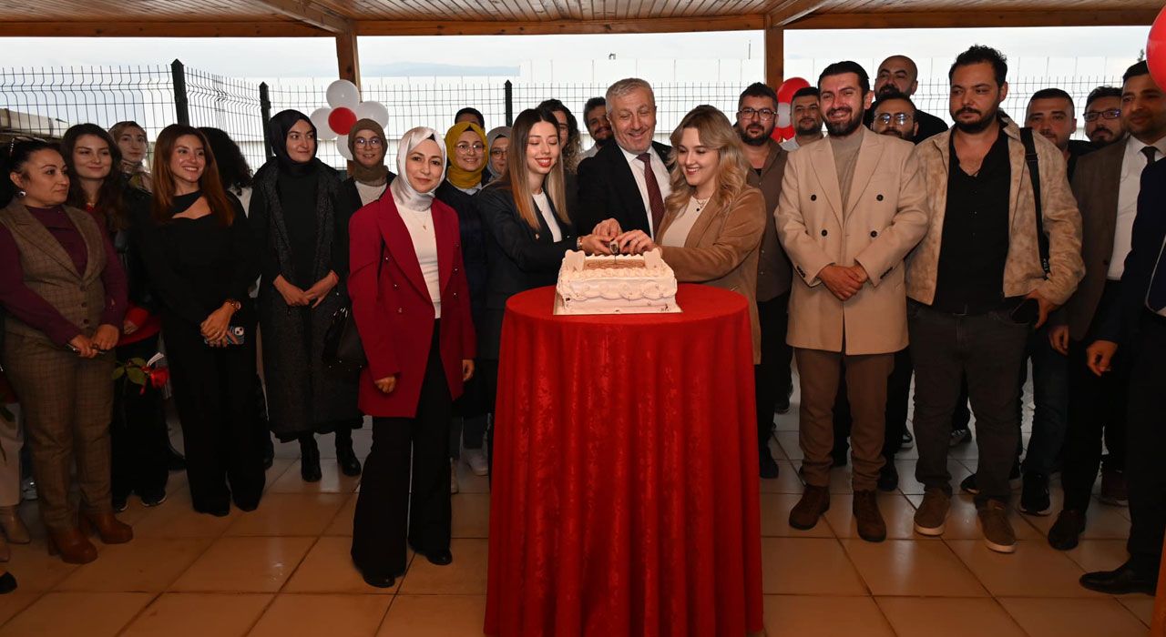 İl Sağlık Müdürü, Diş Hekimliği Gününü Kutladı