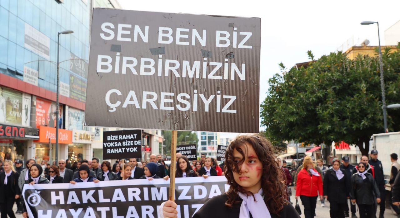 Kadına Yönelik Şiddete Sessiz Yürüyüş