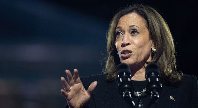 Kamala Harris, Başkanlık Seçimini Kazanan Donald Trump'ı Tebrik Etti