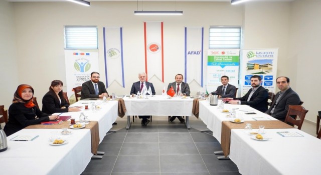 Kastamonu Üniversitesinde iklim değişikliğinde geleceğe yönelik izlenecek politikalar konuşuldu
