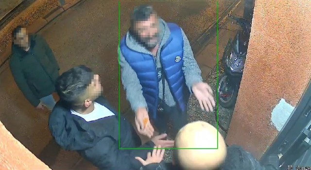 Kiliseye zorla girmeye çalışan alkollü şahıslara 1 yıl 8er ay hapis cezası verildi