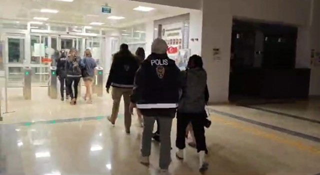 Kütahyada fuhuş operasyonunda 9 kişi gözaltına alındı