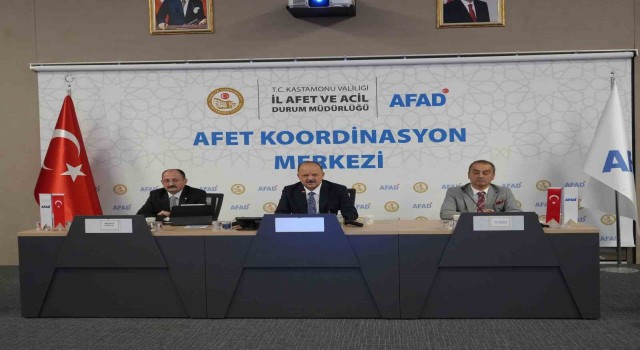 Meteorolojinin kar yağışı uyarısı öncesinde Kastamonuda kış hazırlıkları tamamlandı