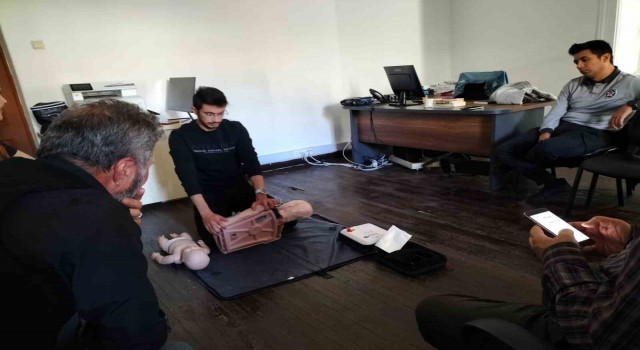 Muğlada basın mensuplarına ilk yardım eğitimi verildi