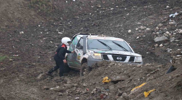 Off-road yarışlarının ‘seyirci etabı adeta nefes kesti