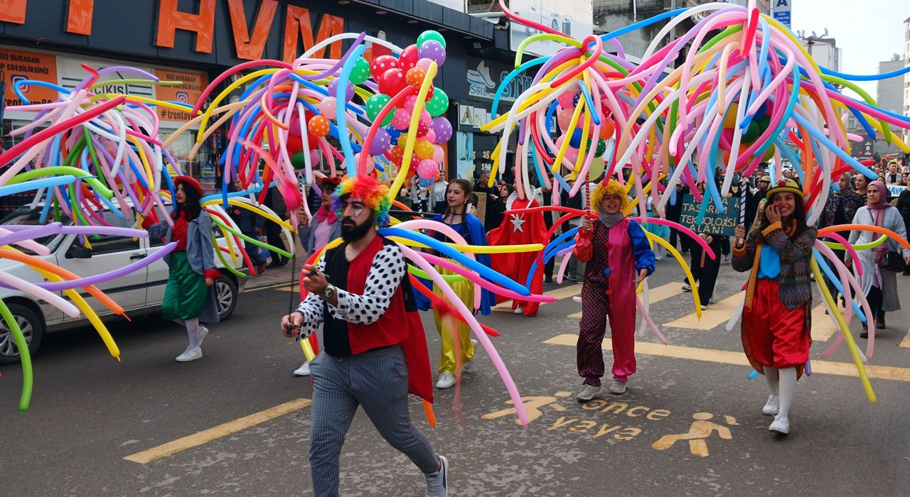 Osmaniye Yer Fıstığı Festivali Renkli Görüntülerle Başladı