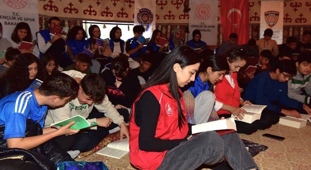 Osmaniye’de Gençler "Kitap Okuma Etkinliği"nde Buluştu