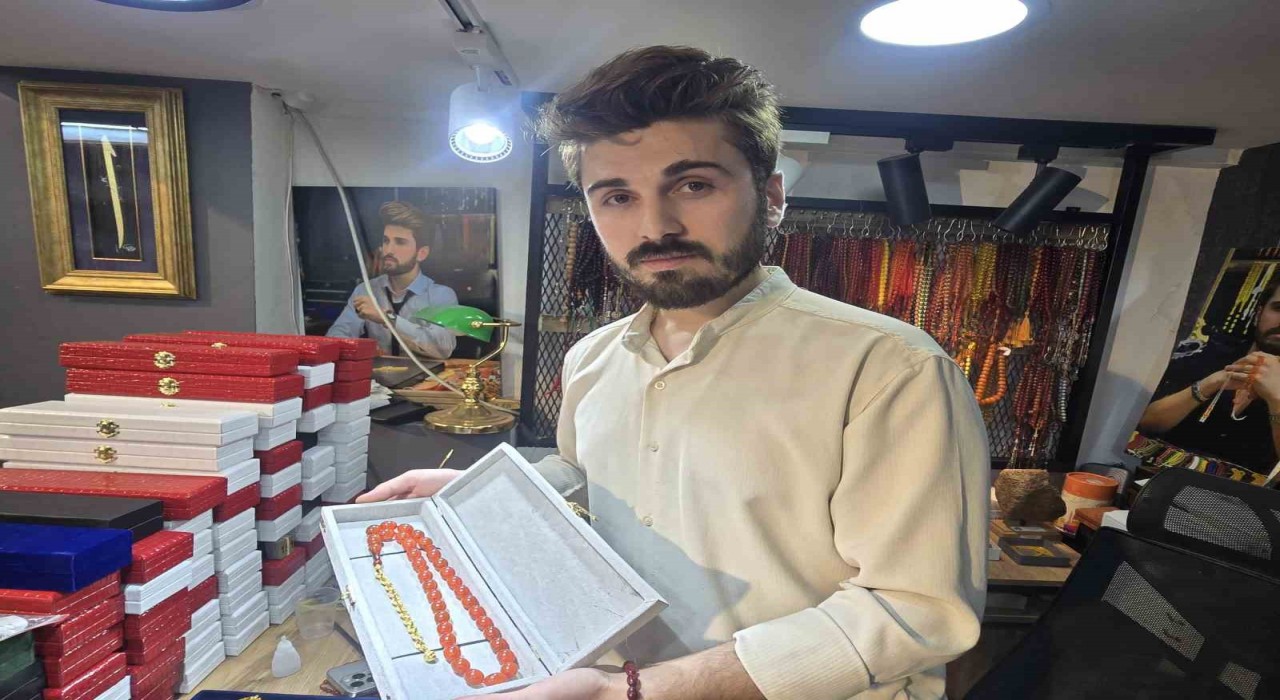 Osmanlıdan kalma 200 yıllık tespihin fiyatı dudak uçuklatıyor: Tam 330 bin lira