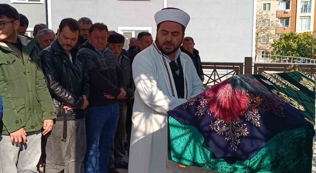 Pendikte sevgilisi tarafından öldürülen kadın toprağa verildi