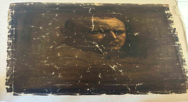 Ressam Lazar Binenbauma ait Benito Mussolini tablosu Türkiyede sergileniyor