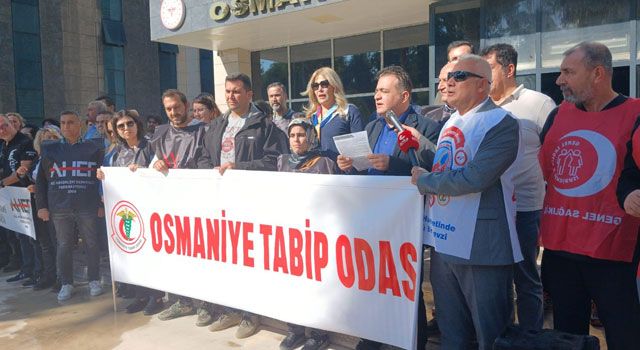 Sağlık Çalışanlarından Yönetmelik Tepkisi: “Halkın Sağlığını Korumuyorsanız, İstifa Edin!”