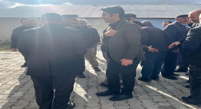 Sarıkamış Kaymakamı Aslantatar, köy ziyaretlerini sürdürüyor