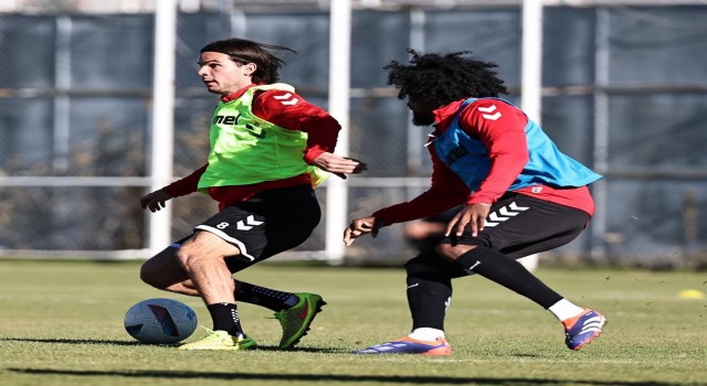 Sivasspor, Fenerbahçe maçına hazırlanıyor