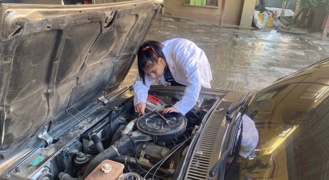 Sude Naz, Çocukluk Merakını Mesleğe Dönüştürüyor