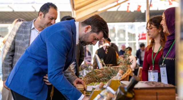 Tarsus'ta 1. Sarıulak Zeytin Şenliği yapıldı