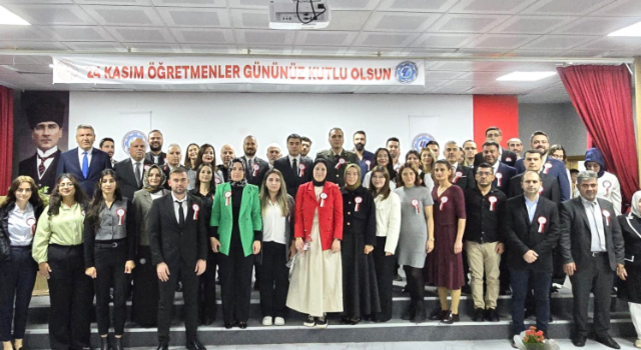 Toprakkale’de 24 Kasım Öğretmenler Günü Coşkuyla Kutlandı