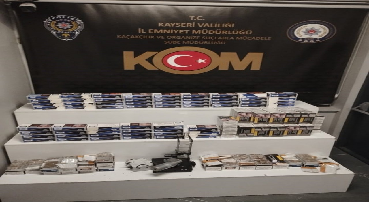 Tütün kaçakçıları polisten kaçamadı