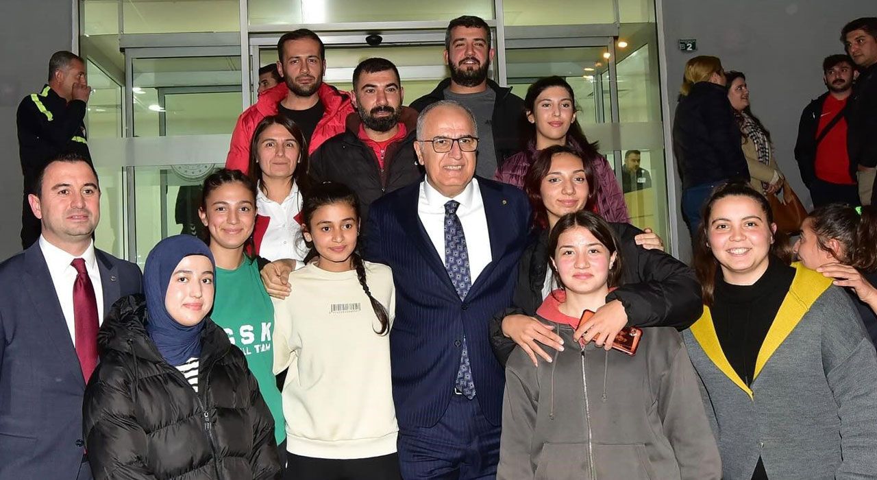 TVF Başkanı Üstündağ’dan Osmaniye’ye Müjde: Milli Takım Maçı Oynanacak